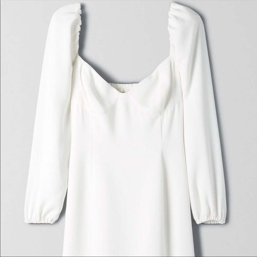 Aritzia Novella Dress in white, size 2! Worn once